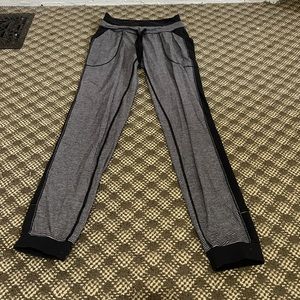 Lululemon sweatpants